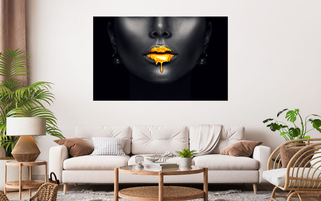 Lady With Gold Lips Stretch Canvas High Quality Wall Arts – Ready To Hang